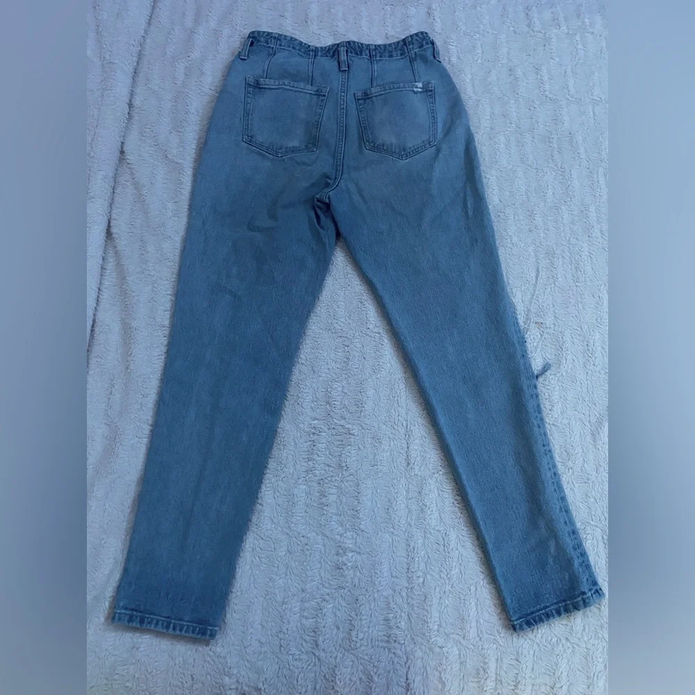 Vervet Blue Jeans - Picture 2 of 7